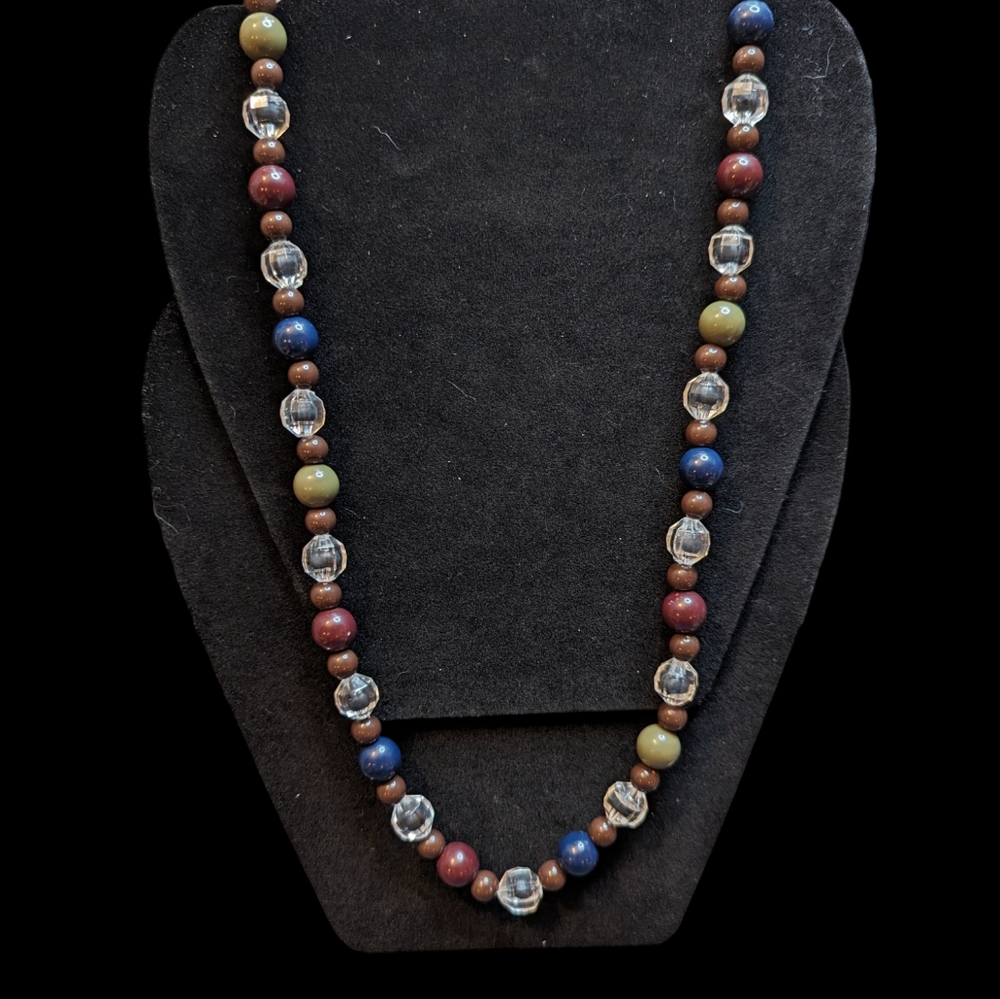 Vintage Multi color beaded Necklace